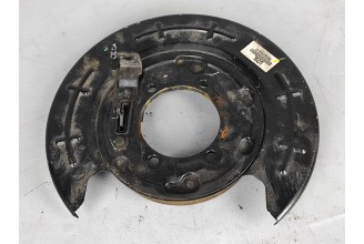 Кожух защитный тормозного диска Kia Sorento 3 UM (2017-2020) рестайлинг 2,2 D GT-line левый с колодками ручника оригинал б/у