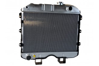Радиатор охлаждения УАЗ 3741 3х-рядный, трубчато-ленточный (паяный) SKADI